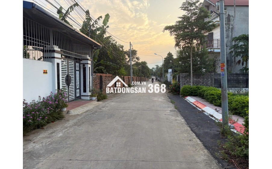 Bán Đất 116m2 có sẵn 116 m2 thổ cư tại tại thôn Trại Hồ, xã Đoài Phương